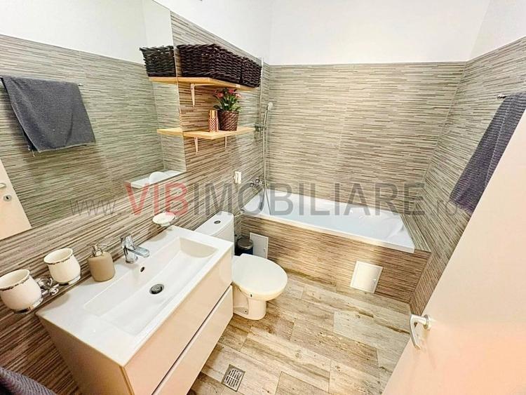 Apartament cu 2 camere decomandat în 1 Mai