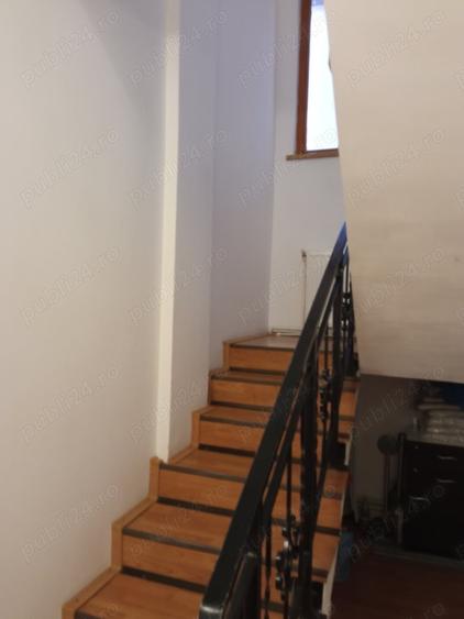 Casă cu 2 camere în Central