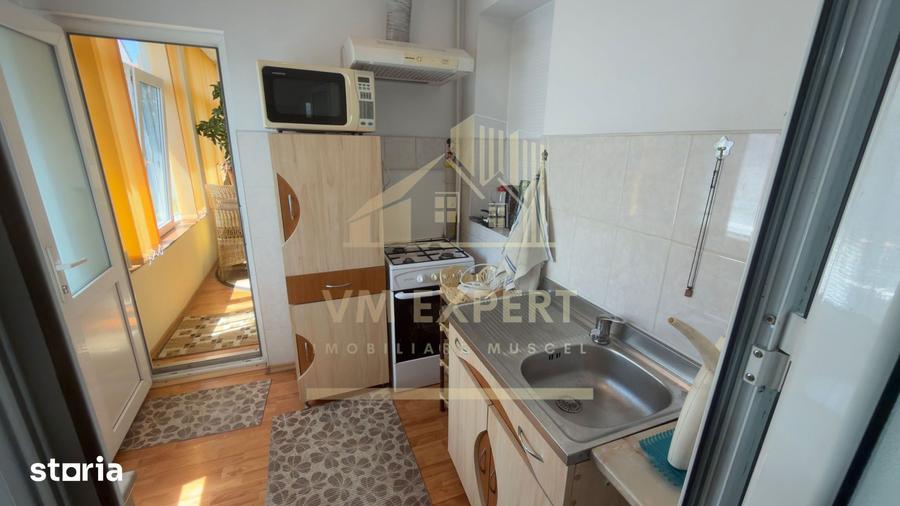Casă cu 6 camere cu Teren 456 Mp în Ultracentral