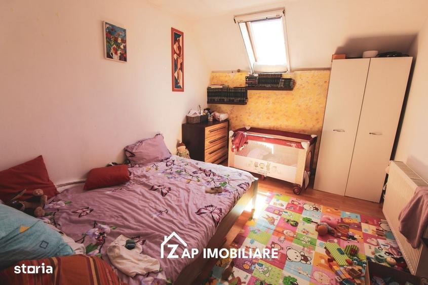 Casă cu 4 camere în Central