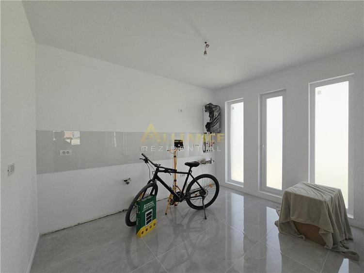 Casă cu 3 camere cu Teren 350 Mp în Berceni