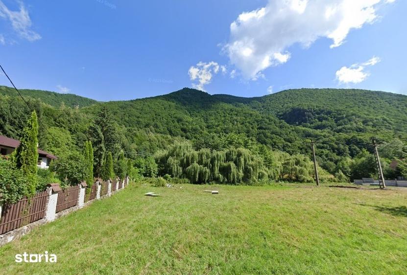 Teren de 1264 mp, în Râu de Mori