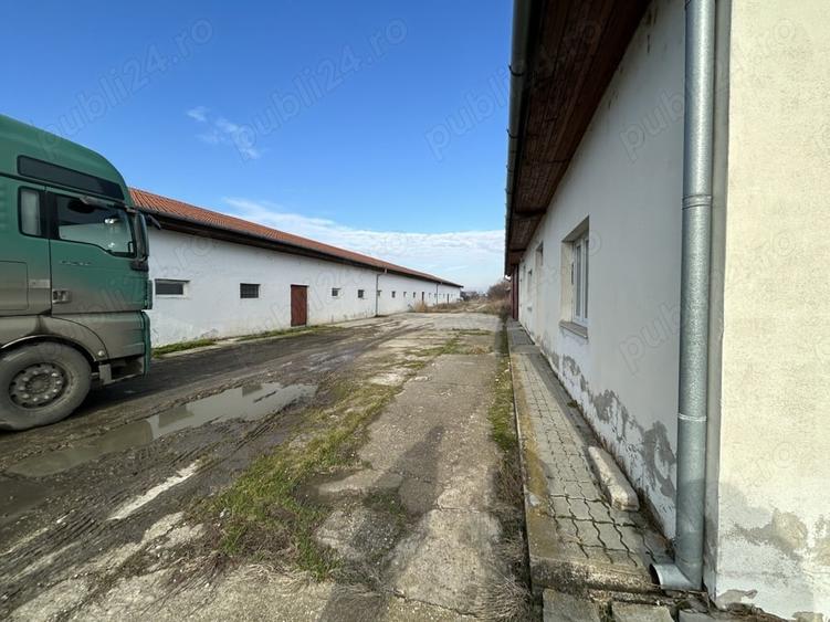 Spațiu comercial, de 7,000 mp, în Central