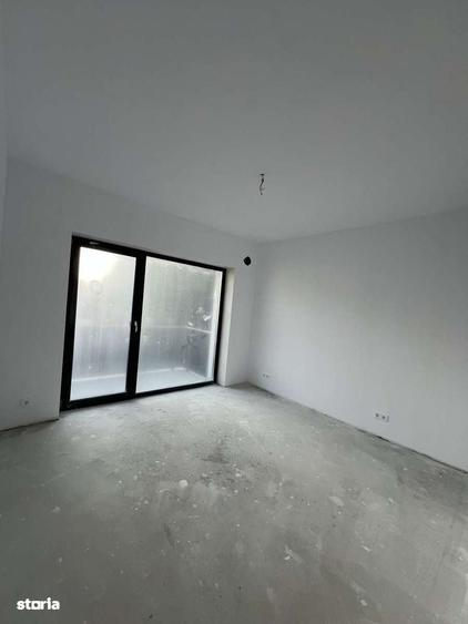 Casă cu 3 camere în Dezmir
