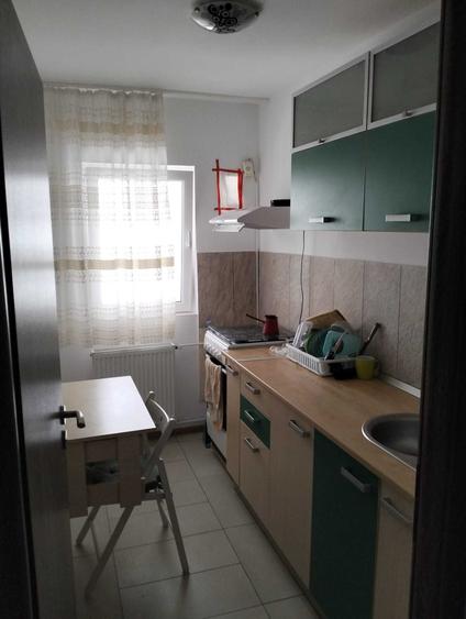 Garsonieră decomandată în Drumul Taberei