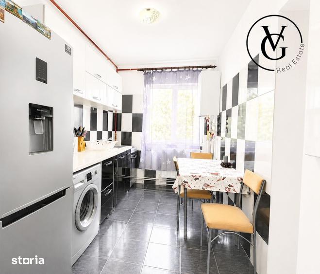 Apartament cu 2 camere semidecomandat, mobilat în Far