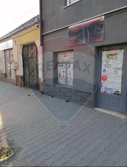 Spațiu comercial, de 72 mp, în Central
