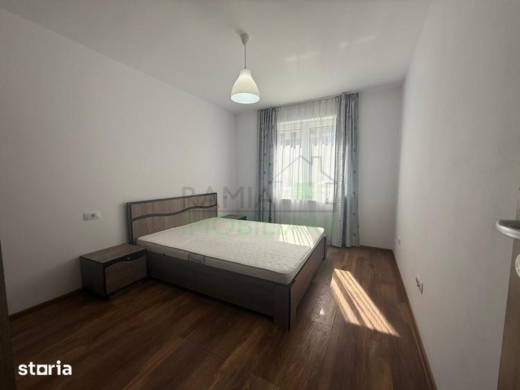 Apartament cu 3 camere decomandat, mobilat în Tractorul