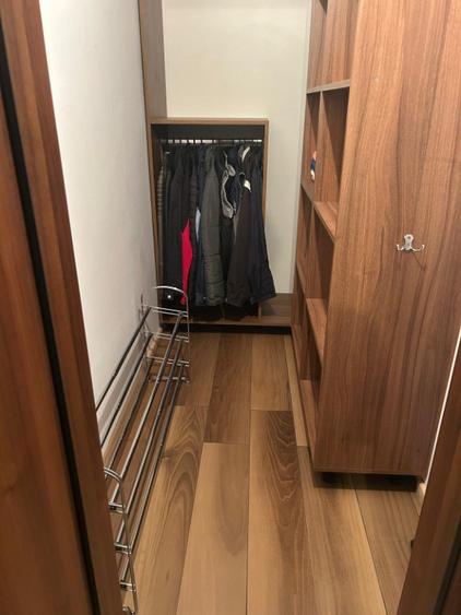 Casă cu 5 camere cu Teren 221 Mp în Obor