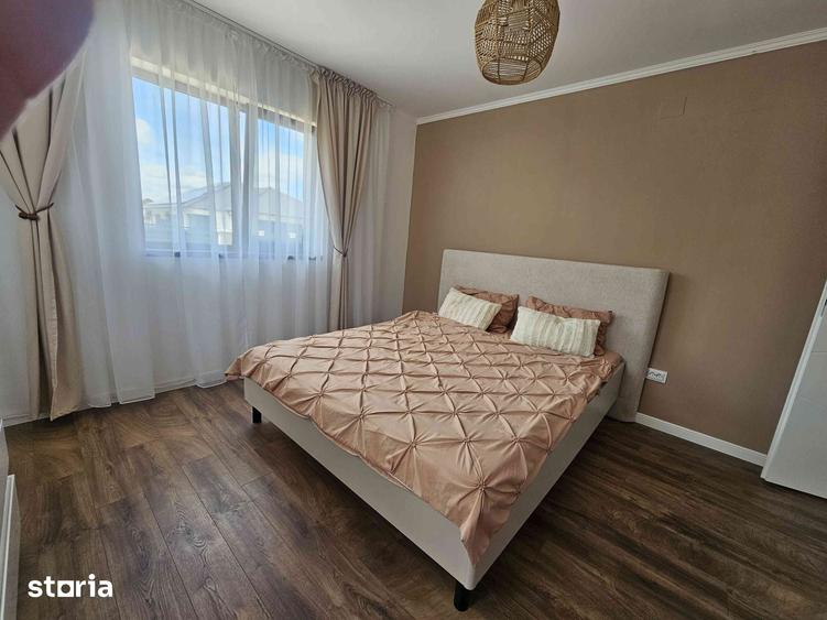 Casă cu 4 camere cu Teren 490 Mp în Sântandrei