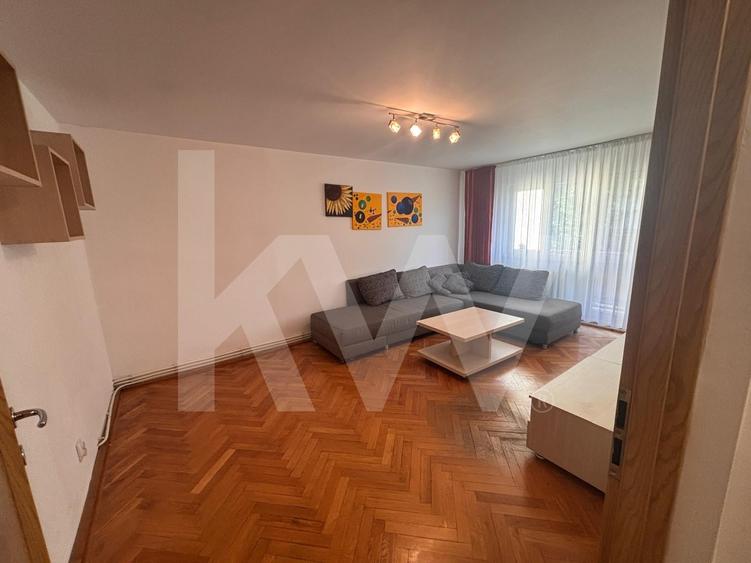 Apartament cu 3 camere decomandat, mobilat în Central