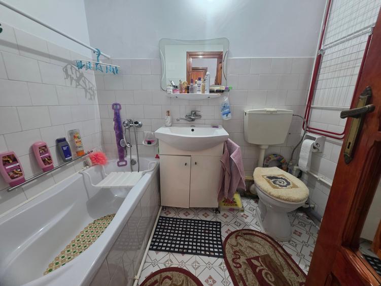 Apartament cu 2 camere decomandat în Dorobanți