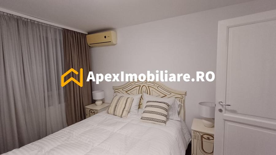 Apartament cu 3 camere semidecomandat, mobilat în Unirii