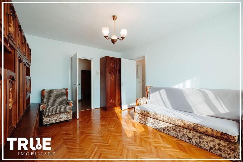 Apartament cu 2 camere decomandat în Mureșeni
