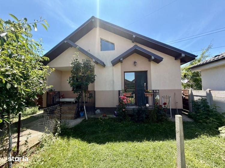 Casă cu 3 camere în Central