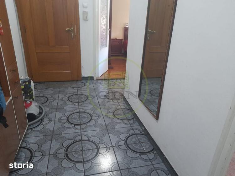 Apartament cu 3 camere în Central