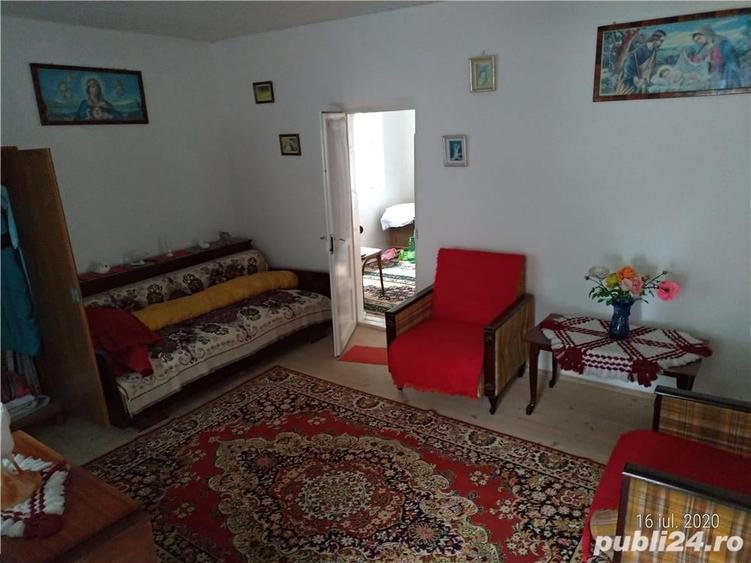 Casă cu 4 camere cu Teren 900 Mp în Nisiporești