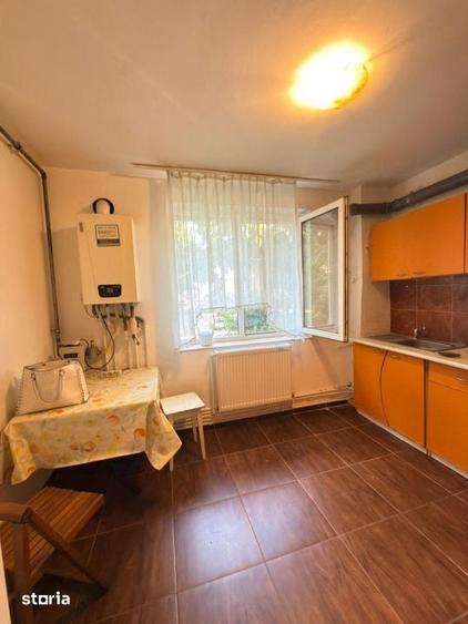 Apartament cu 2 camere semidecomandat în Tomis II