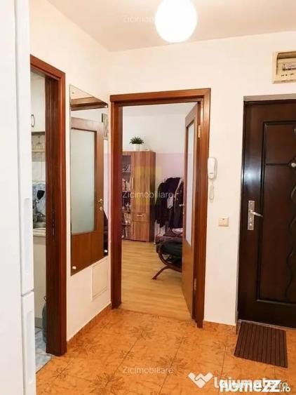 Apartament 3 camere in zona Dristor, aproape de metrou - 2