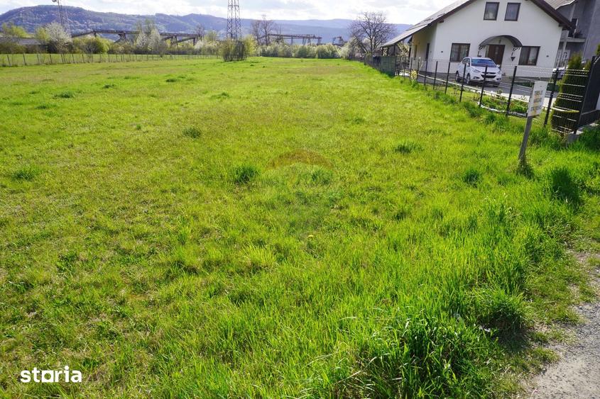 Teren de 2505 mp, în Central