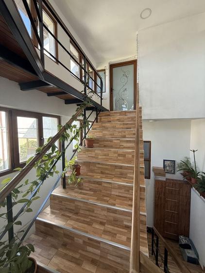 Casă individuală cu 4 camere cu Canalizare în Plantelor