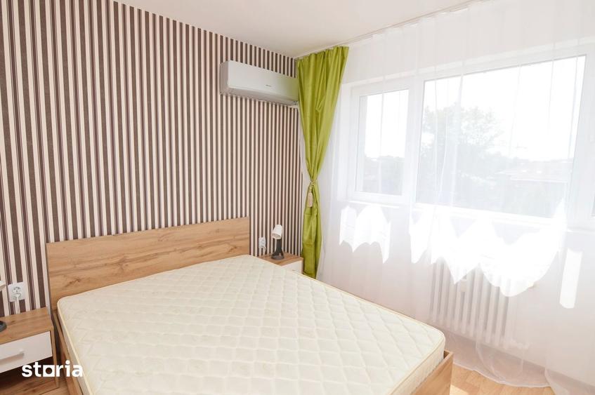 Apartament cu 3 camere, mobilat în Victoriei