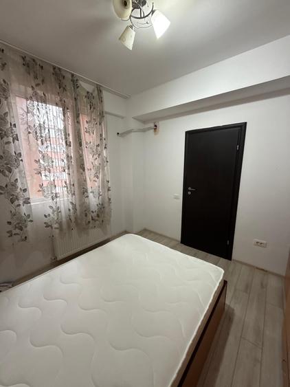Apartament cu 2 camere semidecomandat în Militari