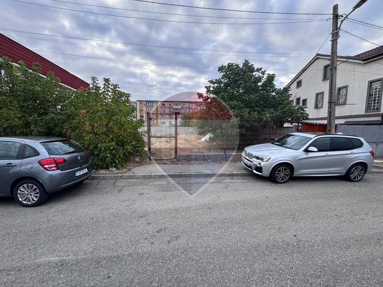 Teren Construcții intravilan de 488 mp, în Craiovița Nouă