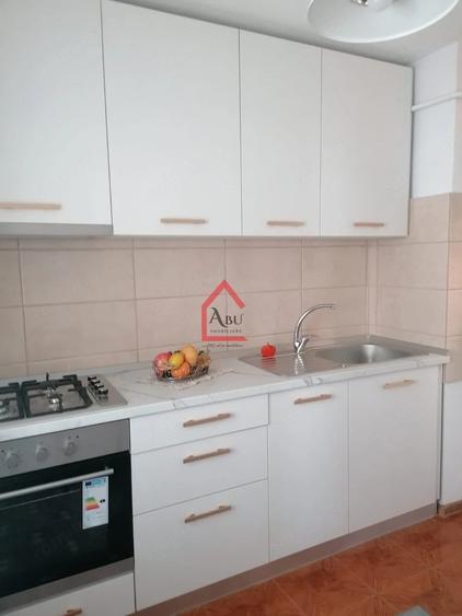 Apartament cu 2 camere decomandat în Filiași