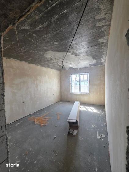 Casă cu 3 camere decomandat cu Teren 394 Mp în Central