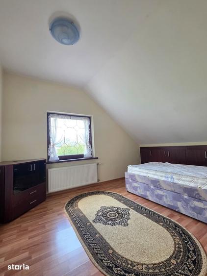 Casă cu 4 camere cu Teren 250 Mp în Bunloc