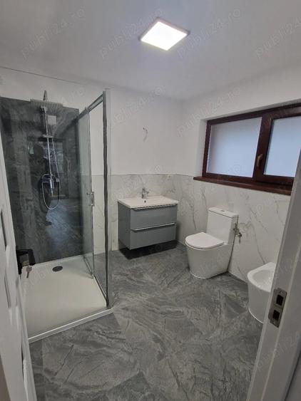 Casă cu 5 camere cu Teren 400 Mp în Ghimbav