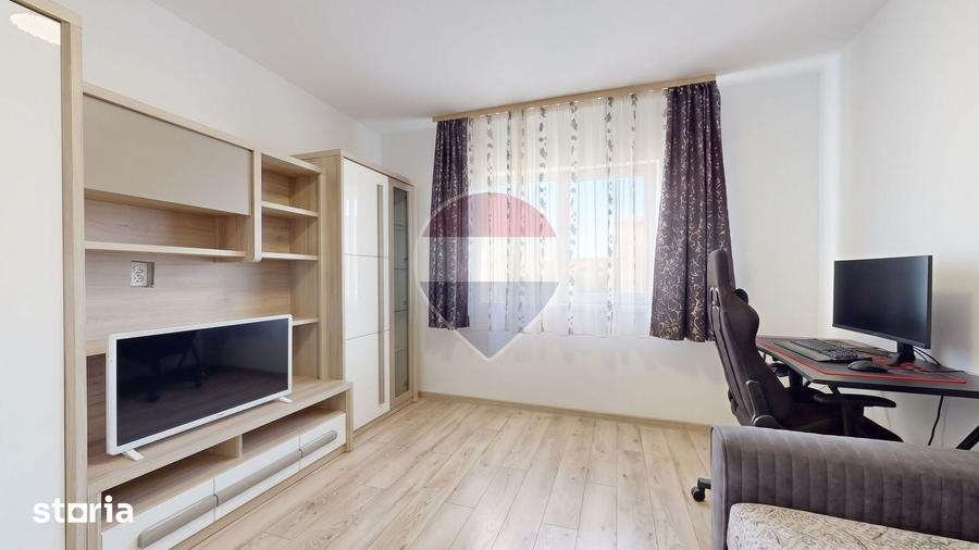 Apartament cu 3 camere decomandat, mobilat în Bartolomeu