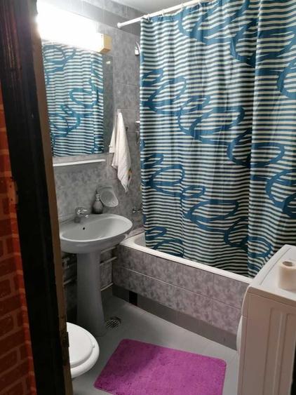 Apartament cu 3 camere decomandat în Ultracentral