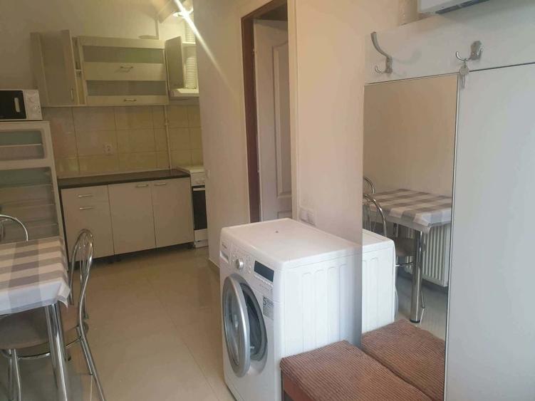 Garsonieră semidecomandată în Central