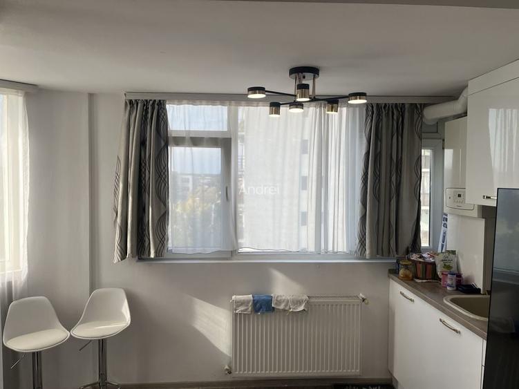 Apartament 2 camere, 50 m2, balcon si centrala proprie