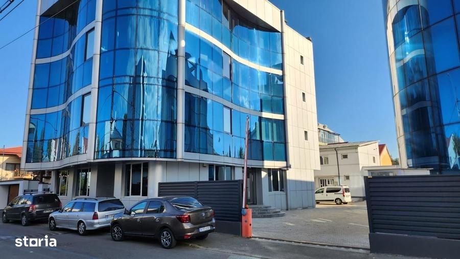 Spațiu comercial, de 1,139 mp, în Dămăroaia