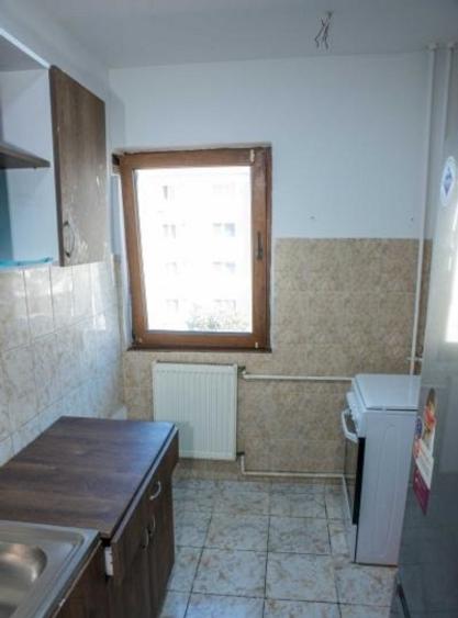 Garsonieră semidecomandată în Colentina