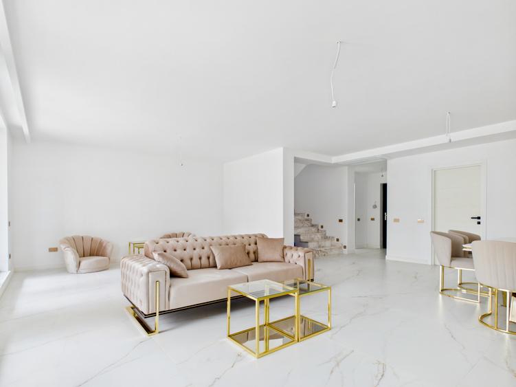 Vilă cu 6 camere | Suprafață utilă de 227 mp și terasă de 48 mp | Pipera - 2