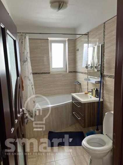 Apartament cu 2 camere semidecomandat, mobilat în Florești