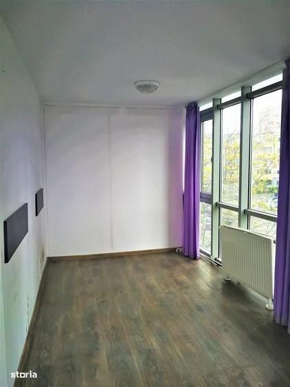 Spațiu comercial, de 600 mp, în Scriitorilor