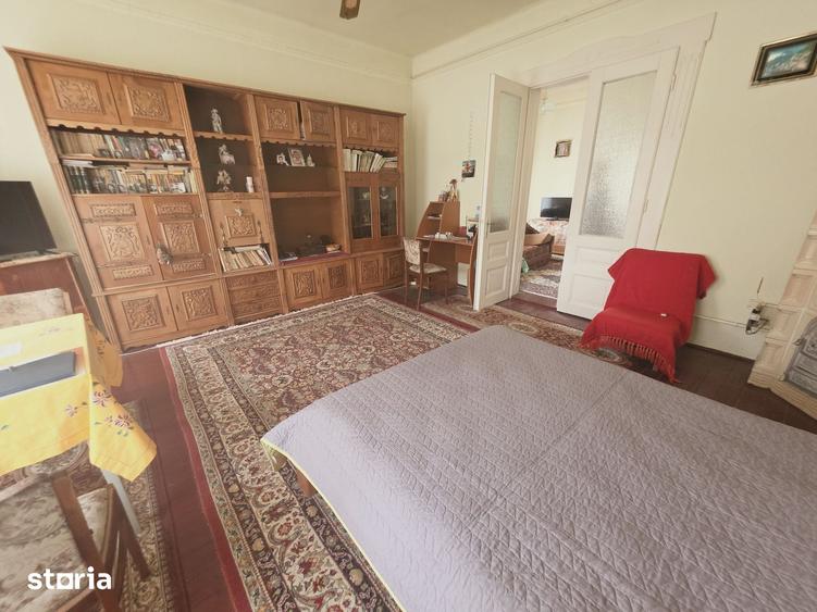 Casă cu 4 camere cu Teren 2500 Mp în Bod