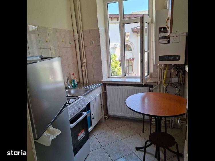 Apartament cu 3 camere în Ultracentral