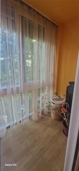 Apartament cu 4 camere decomandat, mobilat în Aradului