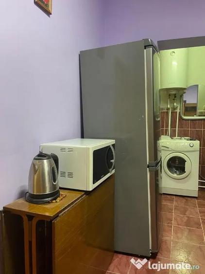 Apartament cu 2 camere decomandat în Doamna Ghica