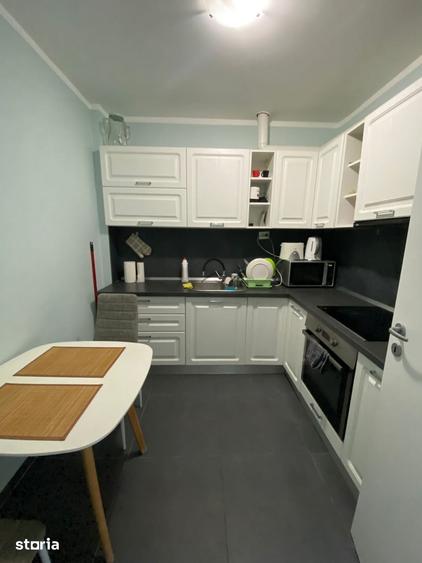 Apartament cu 3 camere în Mărăști