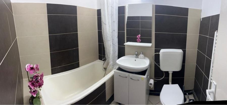Apartament cu 2 camere decomandat în Tudor
