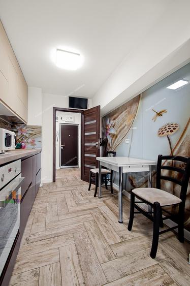 Apartament cu 2 camere în Micro 18