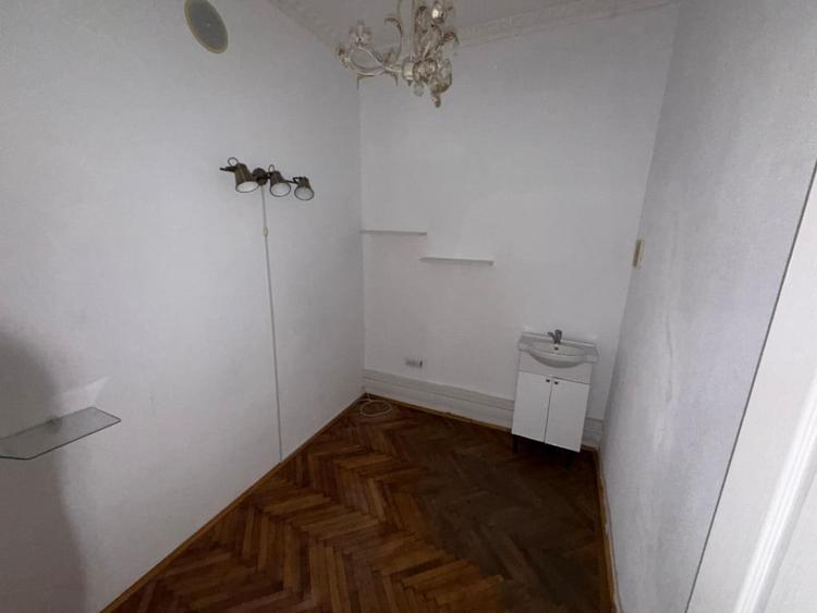 Spațiu comercial, de 170 mp, în Central