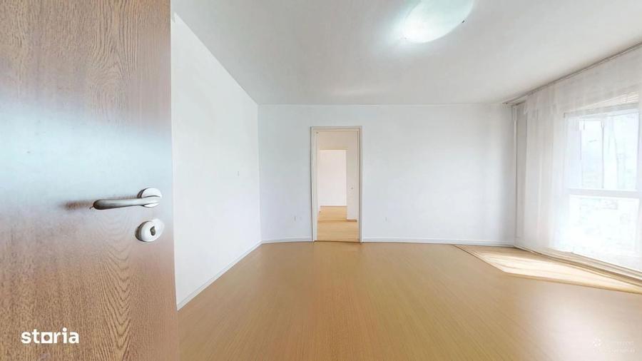 Apartament cu 2 camere semidecomandat în Gemenii
